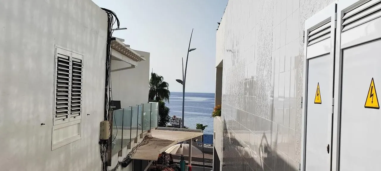 卡门港Adriana House 50 Metros Al Mar公寓 公寓