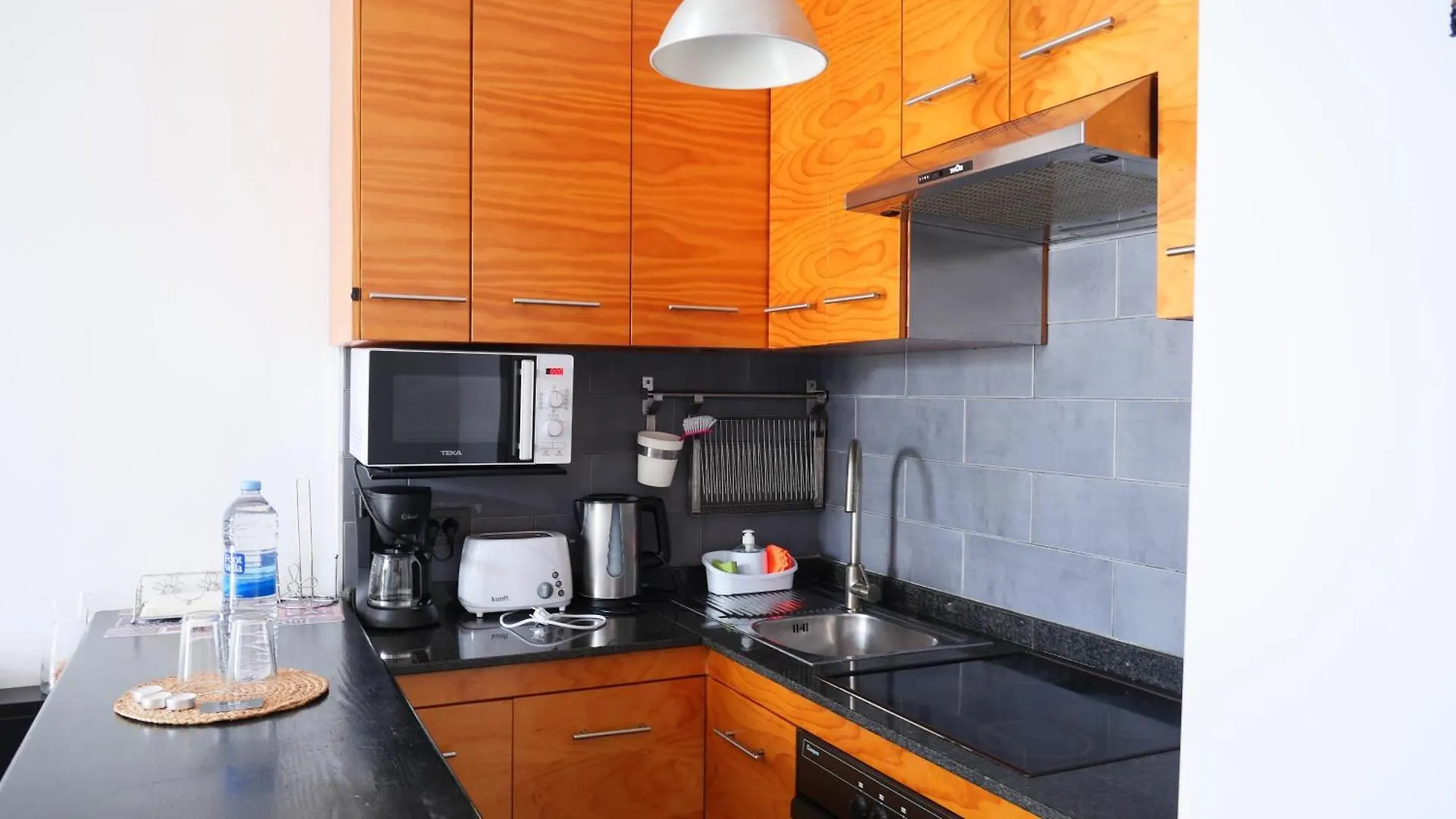 卡门港Adriana House 50 Metros Al Mar公寓 西班牙